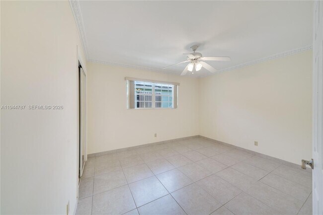 Building Photo - 5524 Cleveland St