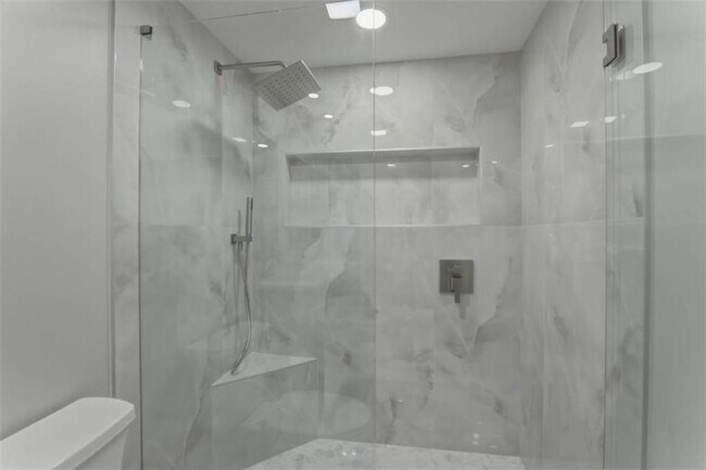 Building Photo - 49 Ivy Gates NE