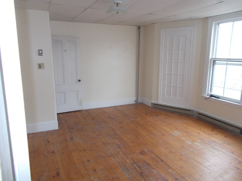 Building Photo - 81 Granite St