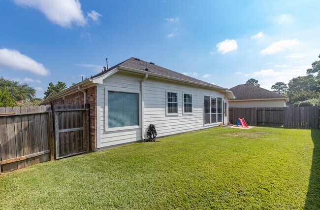 Building Photo - 11818 Rainbow Bridge Ln