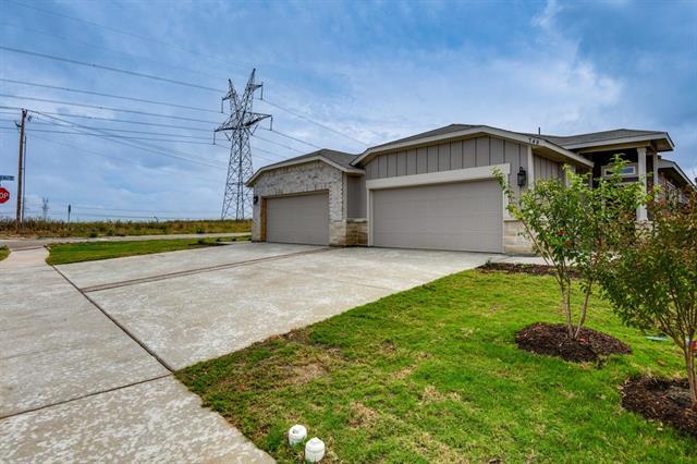 Building Photo - 748 Wheatfield Dr