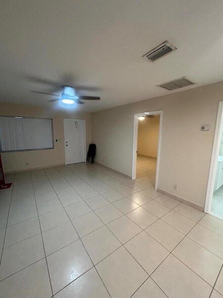 Building Photo - 3391 Helena Dr