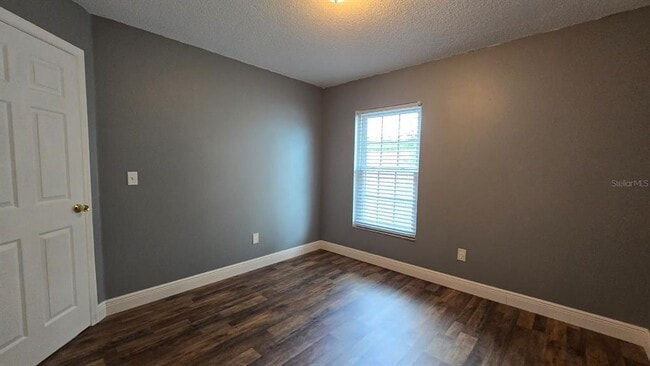 Building Photo - 333 Rollins Dr