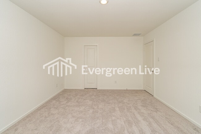 Building Photo - 442 Southern Magnolia Wy