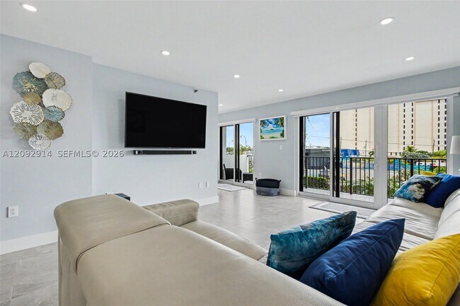 Building Photo - 1201 S Ocean Dr