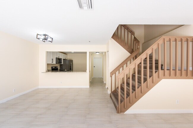 Building Photo - 13861 Folkestone Cir