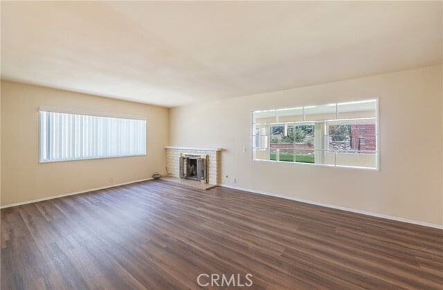 Building Photo - 1443 E Gladwick St