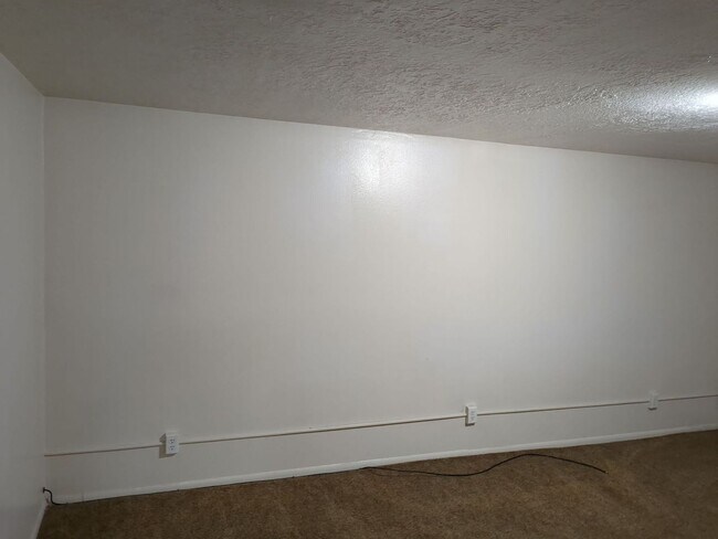 Building Photo - 8177 Darin St