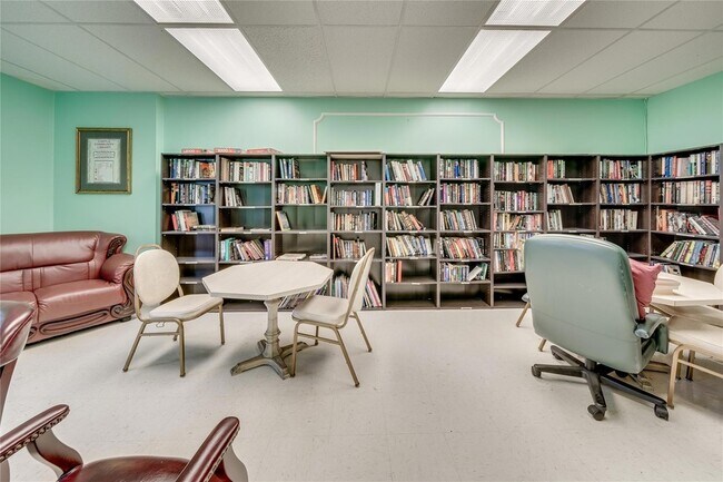 Building Photo - 2271 NW 47th Terrace