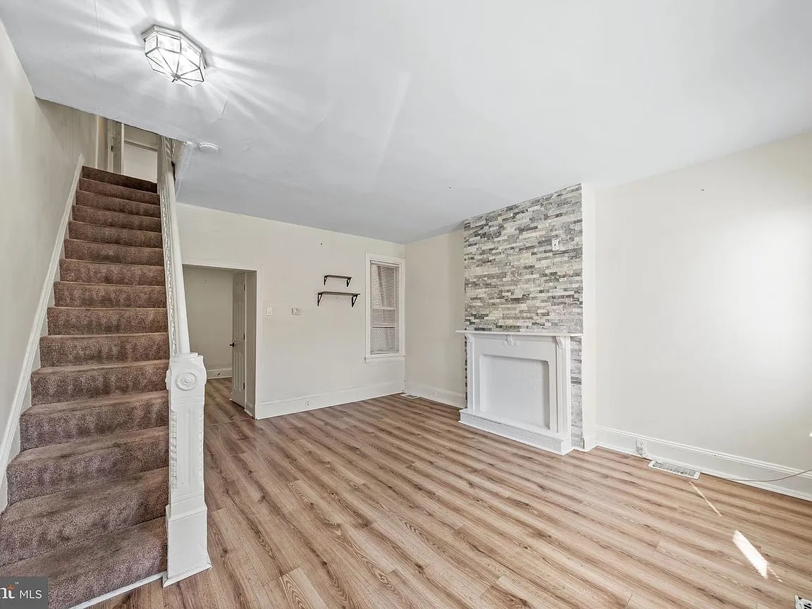 Building Photo - 431 S Harrison St