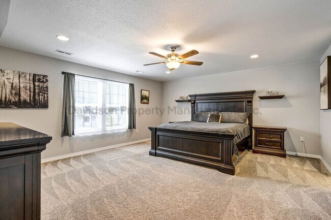 Building Photo - 8747 Bynum Dr