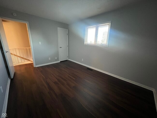 Building Photo - 8392 Punto Alto Dr