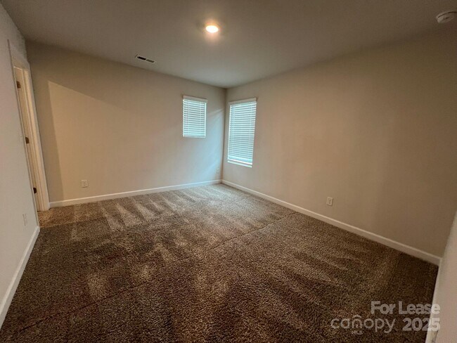 Building Photo - 12516 Stoneybrook Station Pkwy