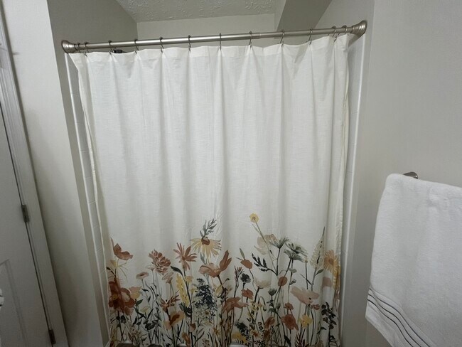 Building Photo - 8355 Cypress Mill Rd