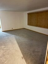 Building Photo - 8750 W Herbert Ave