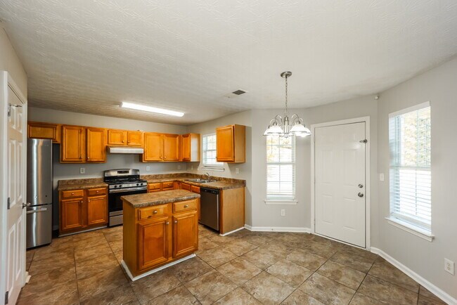 Building Photo - 2610 Patriots Rd