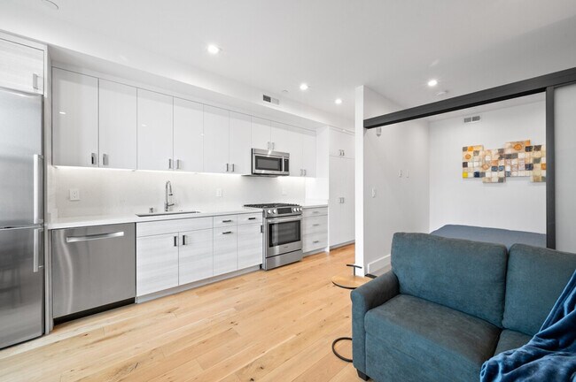 Building Photo - 761 Minna St