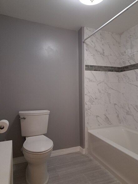 Building Photo - 254 Culloden Rd