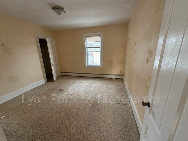 Building Photo - 1134 Social St