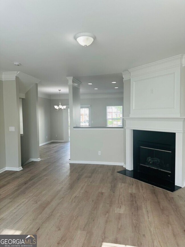 Building Photo - 6898 Slate Stone Way SE