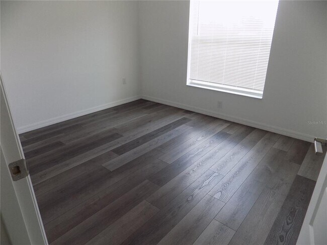 Building Photo - 30514 Alder Rd