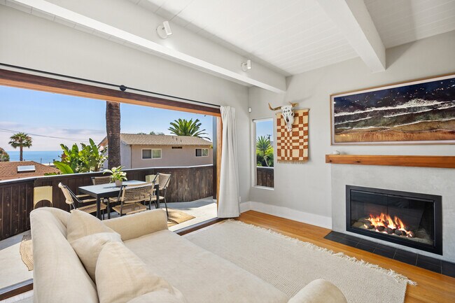 Building Photo - 31888 Hillside Ln