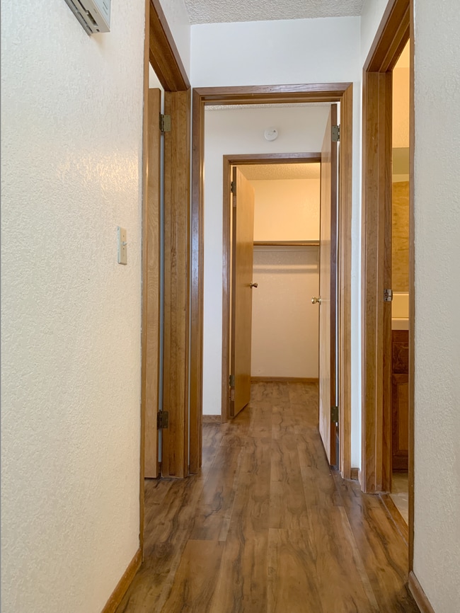 Building Photo - 16383 Quantico Rd