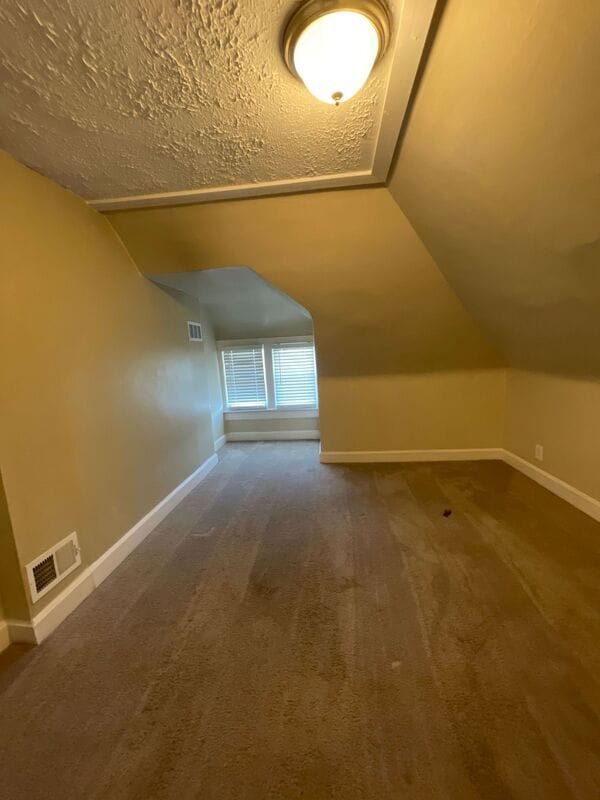 Building Photo - 931-933 E. Whittier Street