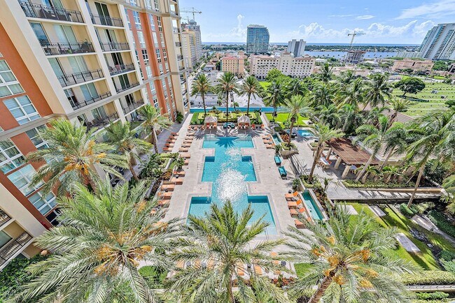 Building Photo - 550 Okeechobee Blvd