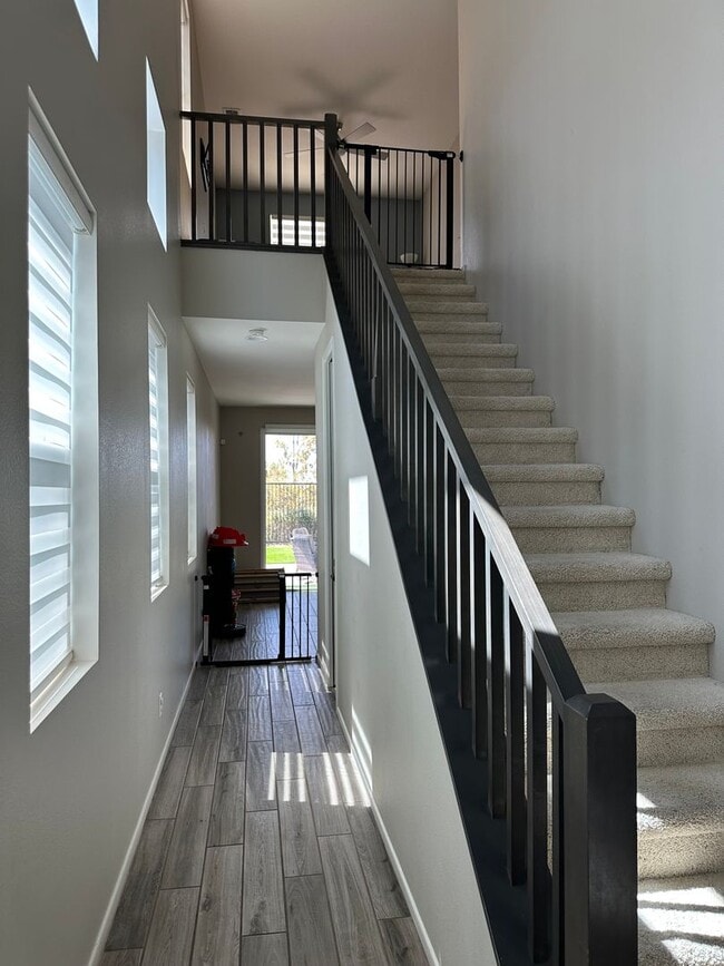 Building Photo - 30596 Ticonderoga Ct