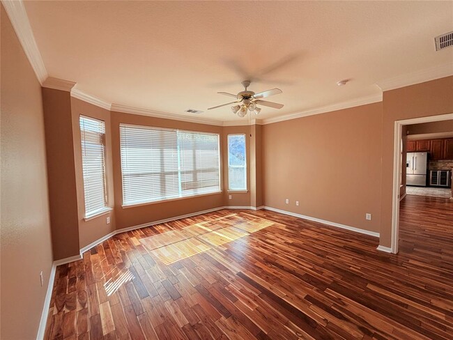 Building Photo - 3927 Blue Monster Cove