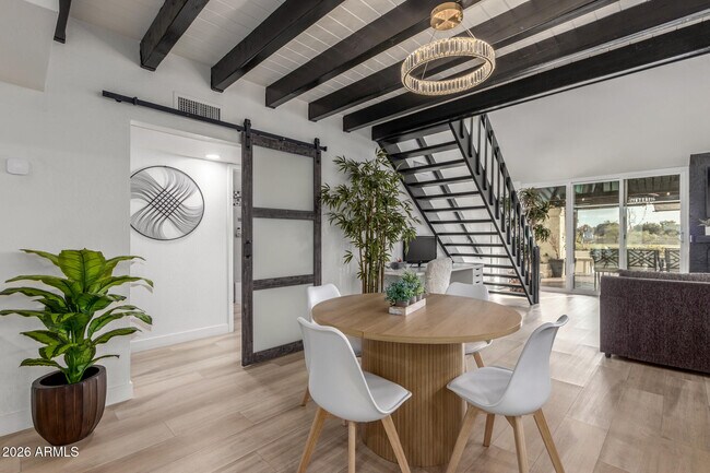 Building Photo - 2529 N Miller Rd