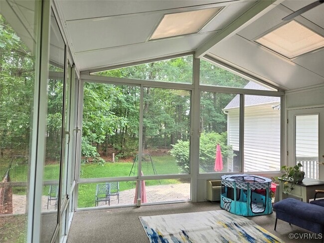 Building Photo - 5631 Olde Hartley Way