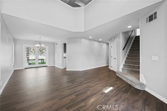 Building Photo - 29 Apache Dr