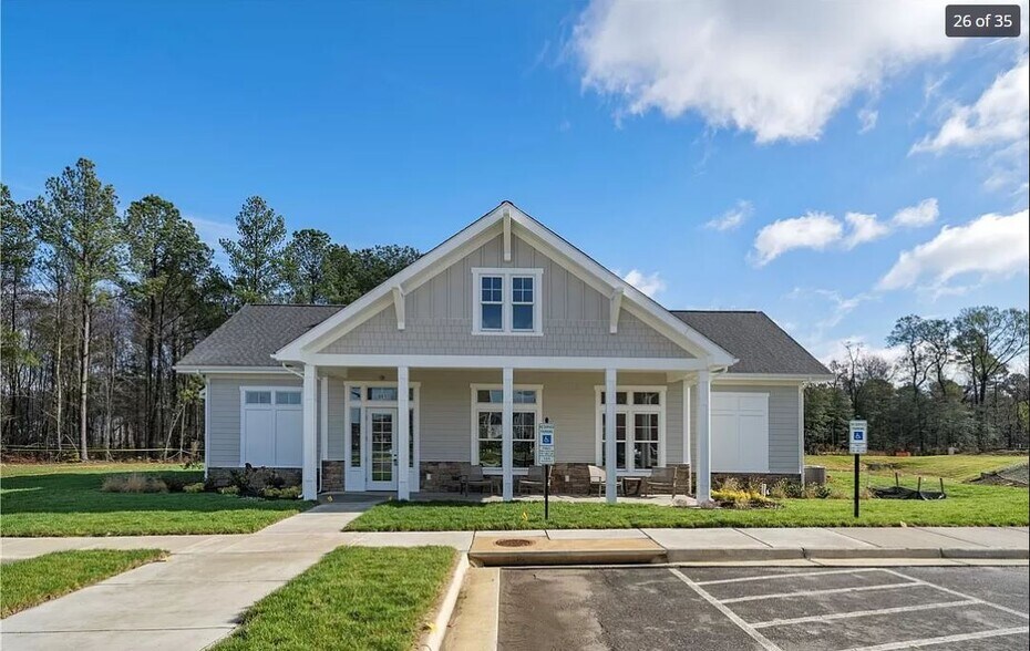 Building Photo - 595 Rivanna Hill Rd