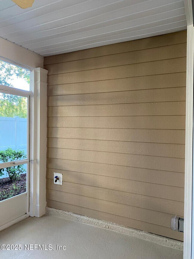 Building Photo - 4204 Crownwood Dr