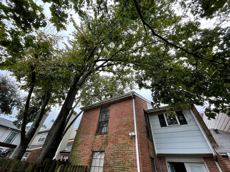 Building Photo - 4128 Childress St