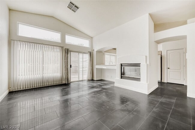 Building Photo - 8533 Sierra Cima Ln