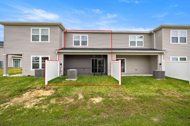 Building Photo - Be the First to Lease This 3BR Townhome in Marion Ranch | Loft + Garage + Screened Lanai + Includ...