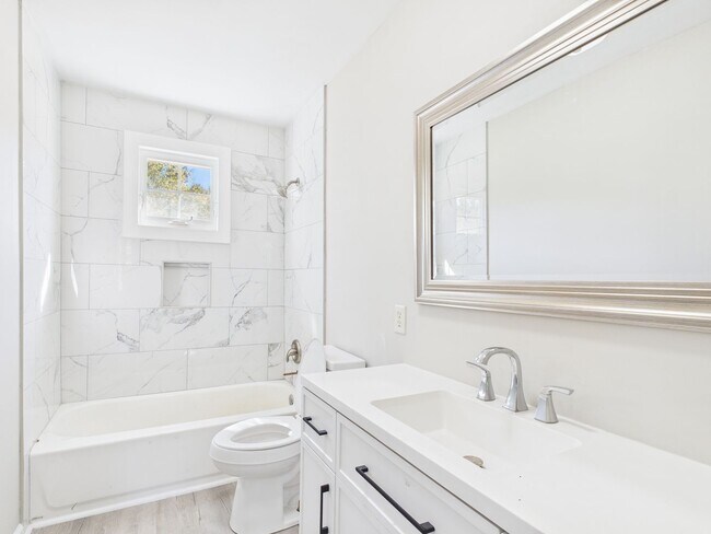 Building Photo - 11001 Reedy Branch Rd