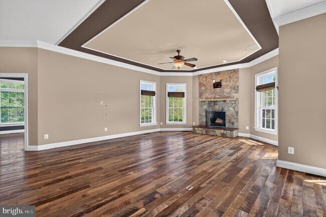 Building Photo - 13071 Haddonfield Ln