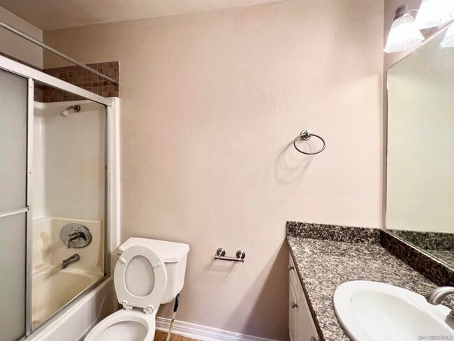 Building Photo - 17093 Rancho Bernardo