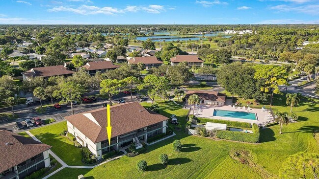 Building Photo - 6341 Chasewood Dr