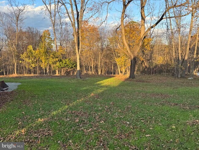 Building Photo - 55 Apple Hill Rd