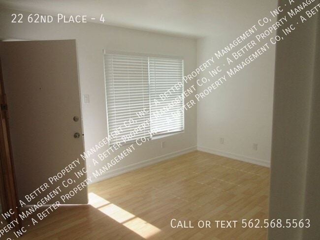 Building Photo - 22 62nd Pl