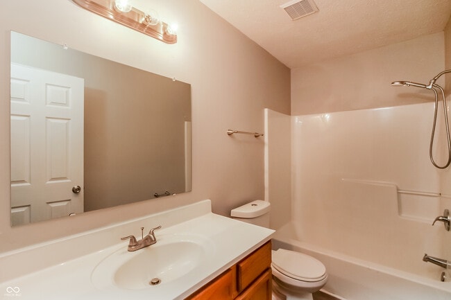 Building Photo - 11029 Waterfield Ln