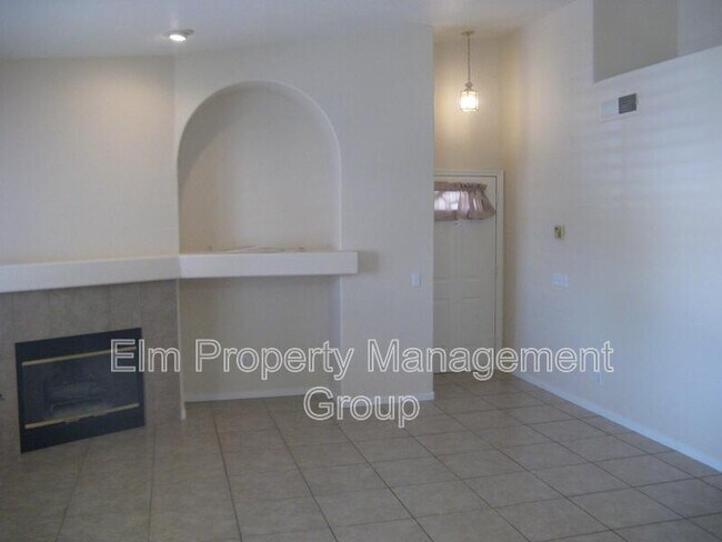 Building Photo - 5225 W Reno Ave