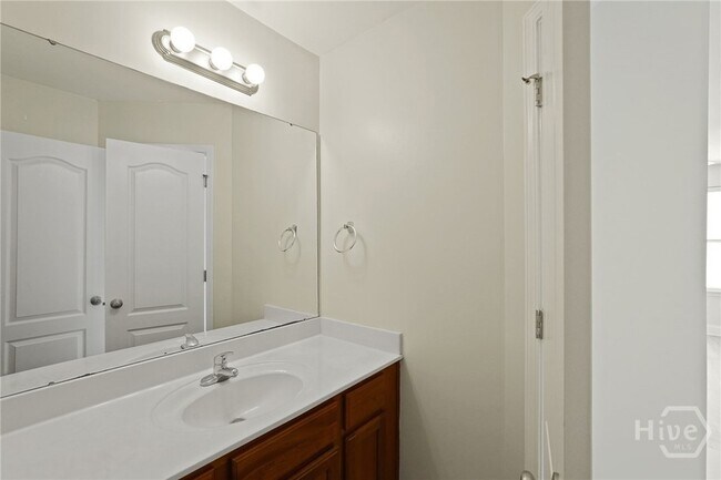 Building Photo - 243 Clearwater Cir