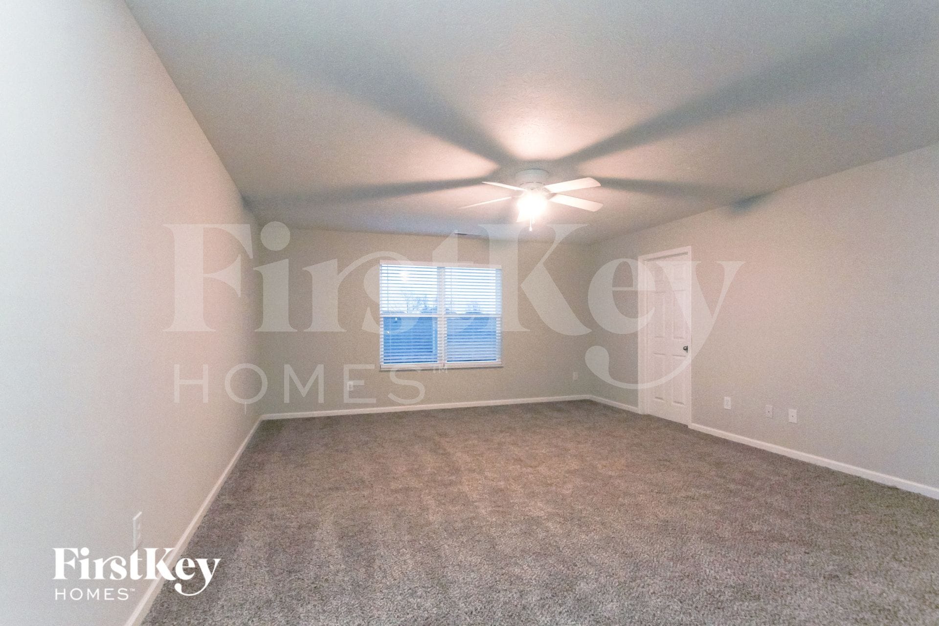 Building Photo - 7715 Firecrest Ln