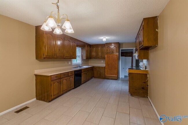 Building Photo - 4328 Barry St NW